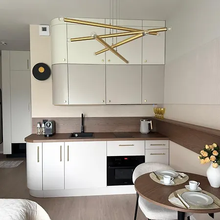 Golden Leaf - Nowy Port Centrum